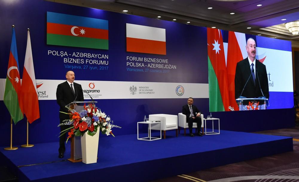 Президент Ильхам Алиев принял участие в церемонии открытия азербайджано-польского бизнес-форума в Варшаве