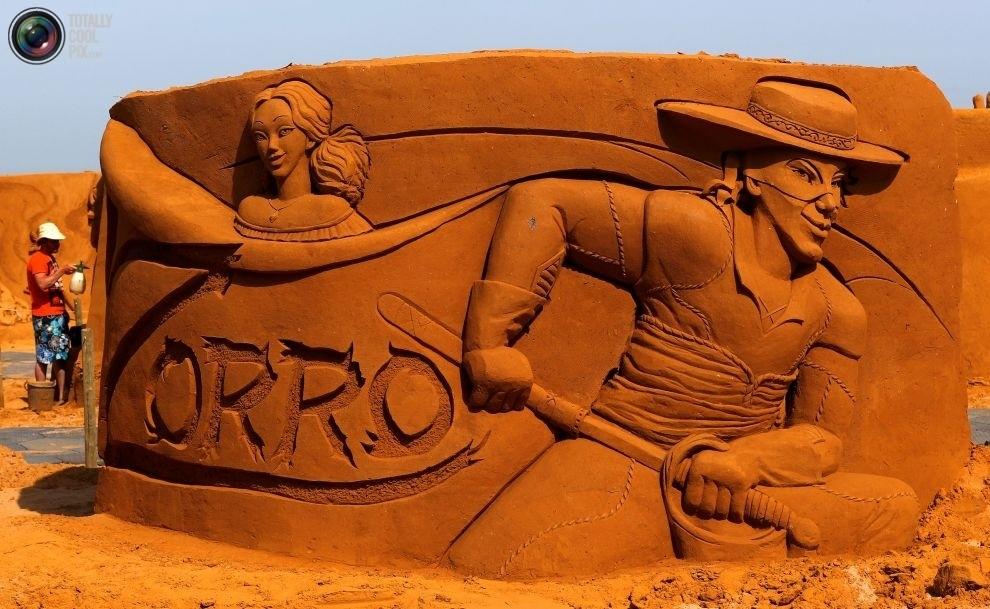 Фестиваль песчаных скульптур "Disney Sand Magic" в Бельгии