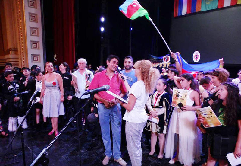 Армян заставили извиниться за провокацию против Азербайджана на международном конкурсе