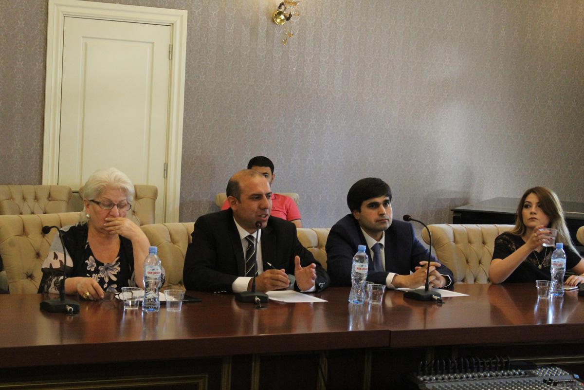 В Тбилиси презентована книга "Палитра азербайджанцев мира"