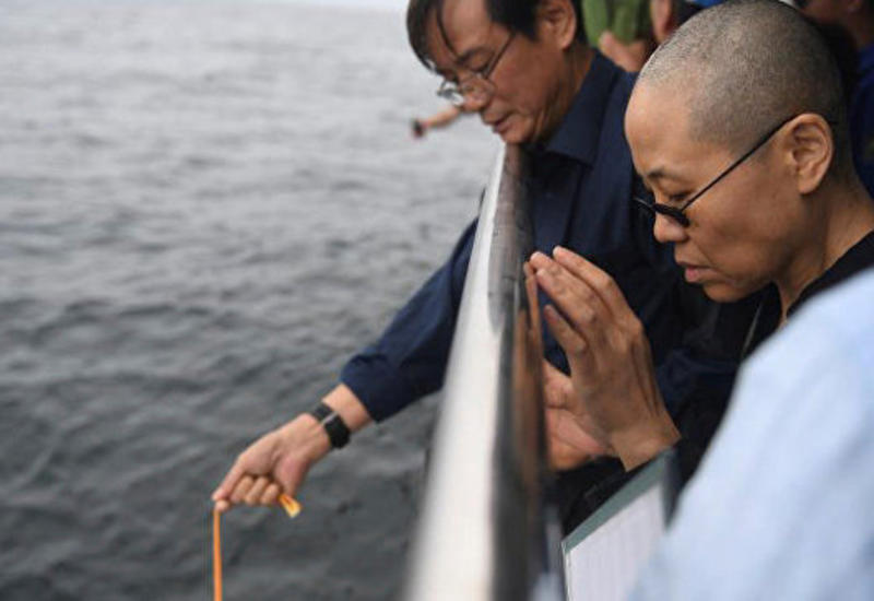 В Китае прах правозащитника Лю Сяобо развеяли над морем