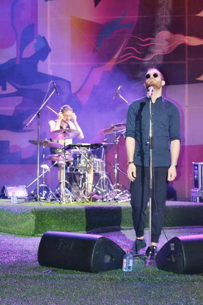 В Баку состоялся сольный концерт Dihaj и презентация дебютного альбома T.E.O.S.
