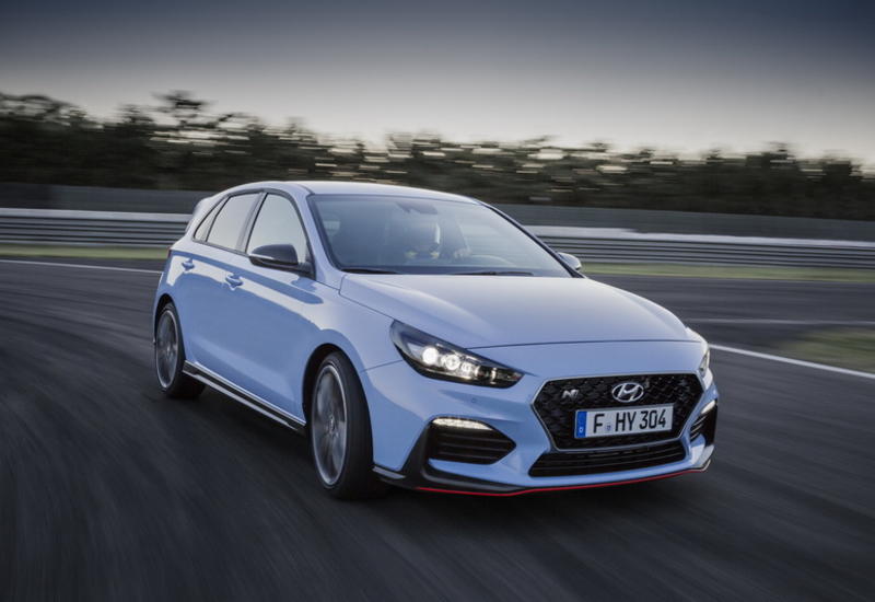 Hyundai выпустила конкурента VW Golf GTI <span class="color_red">- ФОТО</span>