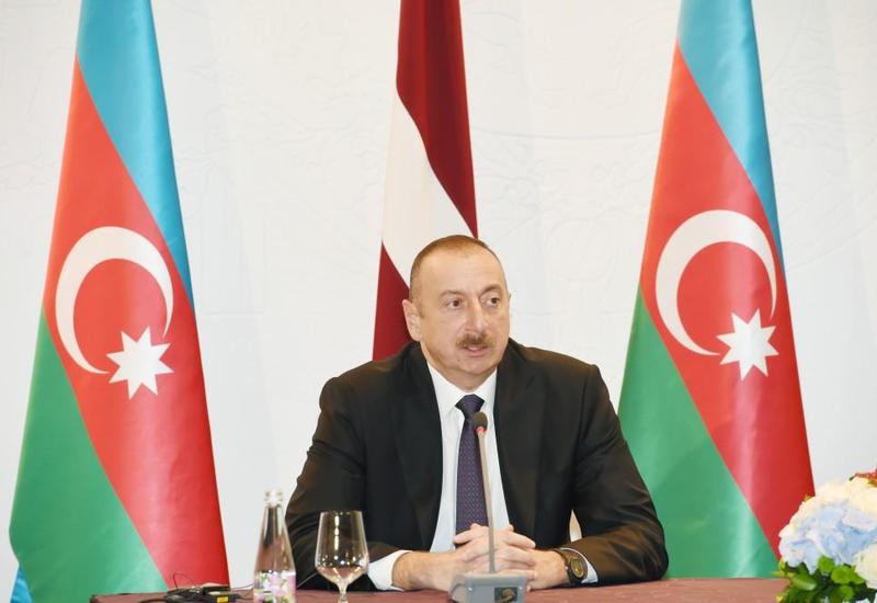 Президент Ильхам Алиев: В Совместной декларации между Азербайджаном и Латвией нашли отражение важные вопросы по урегулированию нагорно-карабахского конфликта