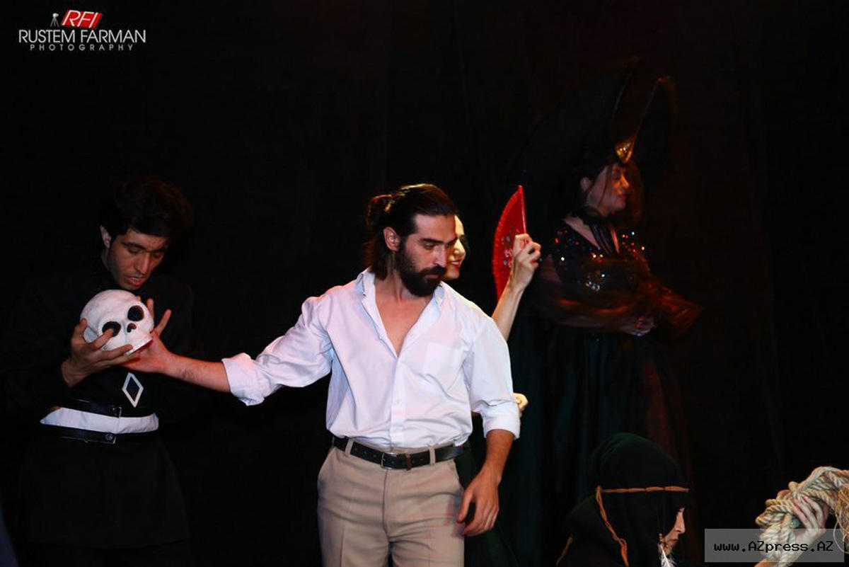 В Театре пантомимы отметили юбилей мастера сцены и кино Бахтияра Ханызаде
