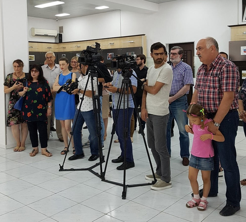 Россияне поздравили азербайджанских журналистов