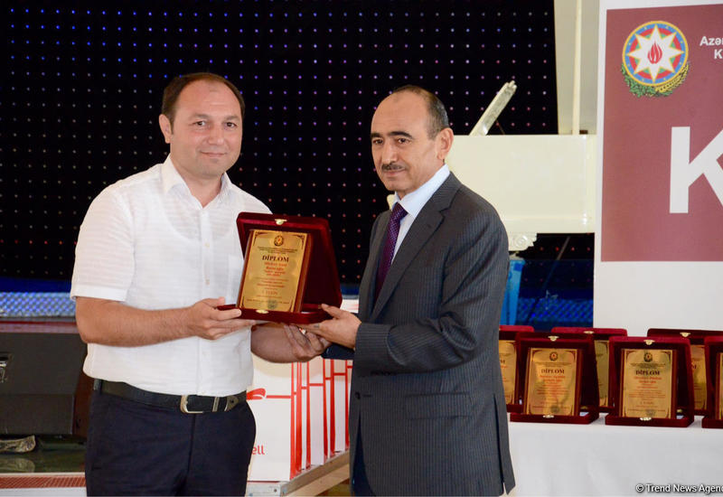 Фонд господдержки развития СМИ при Президенте Азербайджана  наградил победителей конкурса журналистских эссе