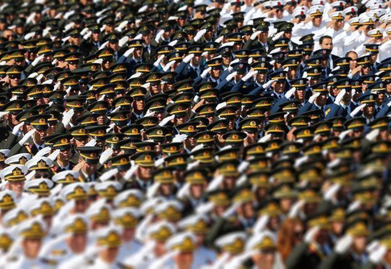 В Турции резко сократили число генералов