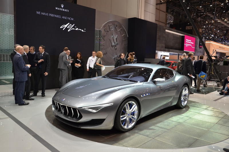 Названы сроки появления абсолютно нового Maserati GranTurismo