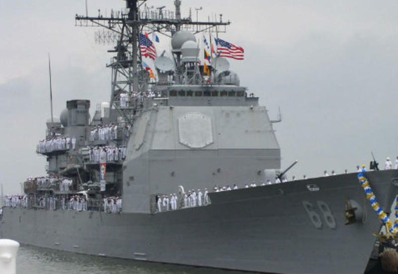 Корабль ВМС США открыл предупредительный огонь в направлении иранского судна