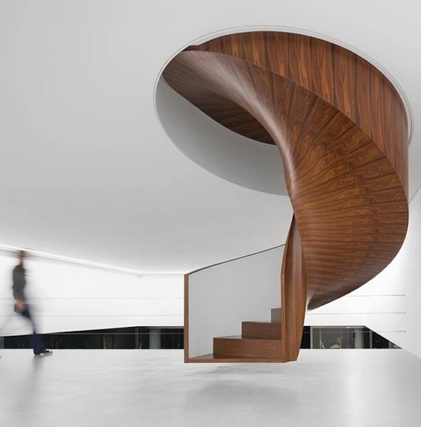 Самые необычные лестницы, на которые только оказалось способно воображение дизайнеров и архитекторов