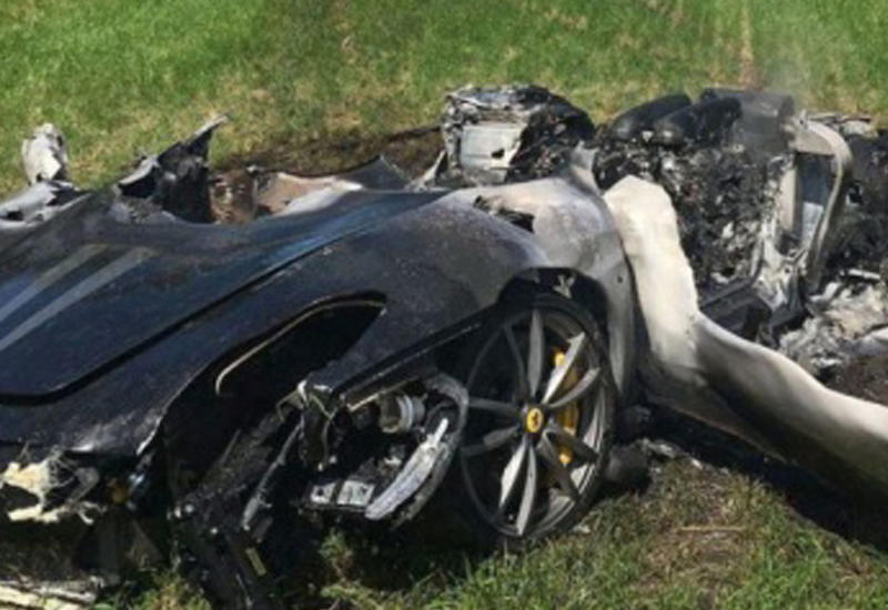 Водитель разбил новый Ferrari за $260 тысяч через час после покупки