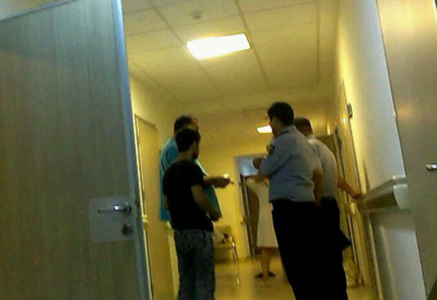 В Лянкяране таксисты сделали замечание автохулиганам и попали в больницу
