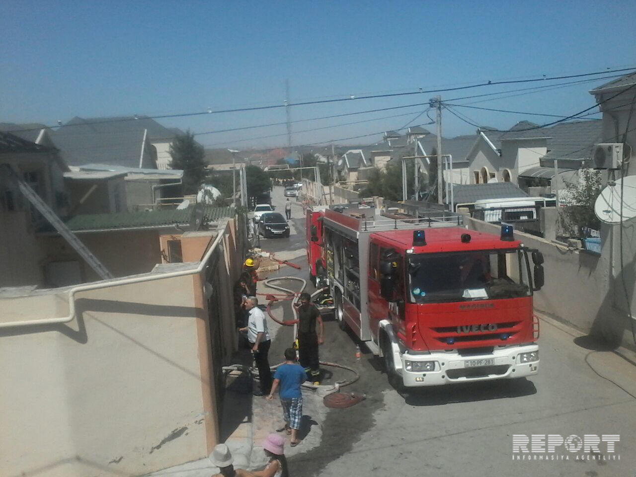 В Хырдалане произошел пожар в частном доме
