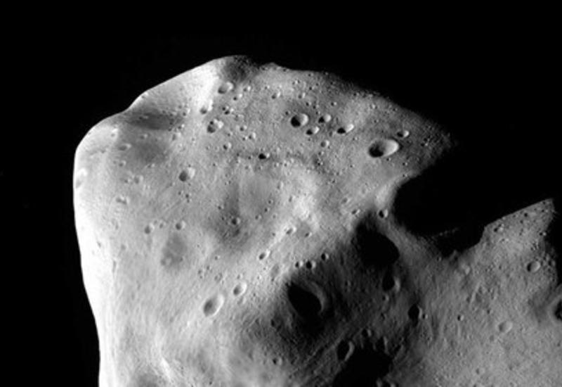 К Земле приближается крупнейший астероид