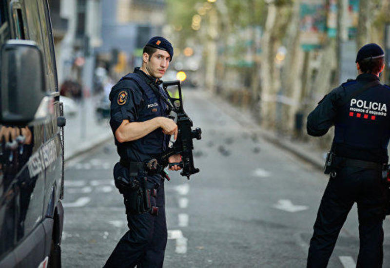 В Каталонии вандалы атаковали мечеть и марокканское консульство
