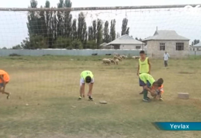 Bu kənddə hər kəs futbol oynayır <span class="color_red">- FOTO - VIDEO</span>