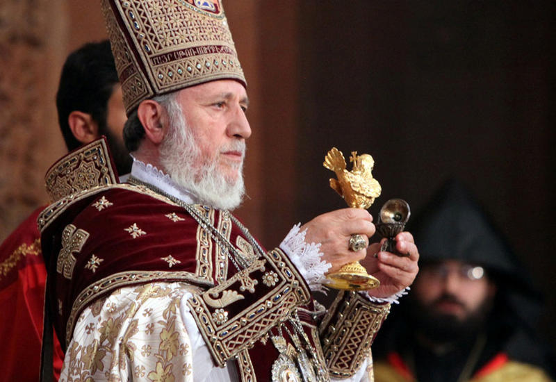 «У церкви бабок нет». Католикос посмеялся над законами Армении