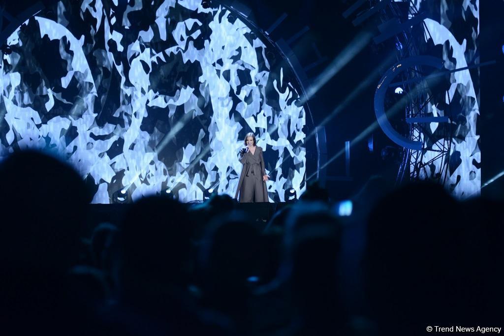 Творческий вечер Аллы Пугачевой на фестивале "ЖАРА" в Баку на Первом канале России