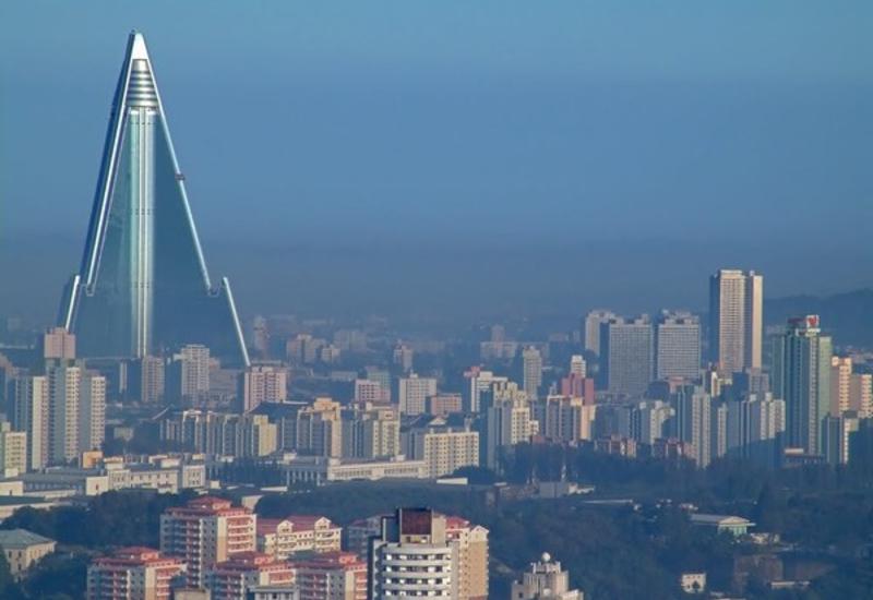 Уникальные кадры: Пхеньян из окна самолета