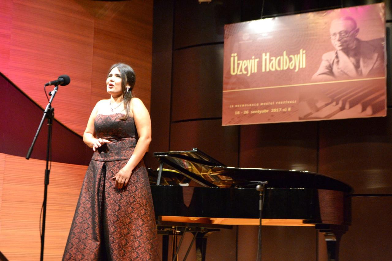 На сцене Центра мугама прозвучали романсы азербайджанских композиторов