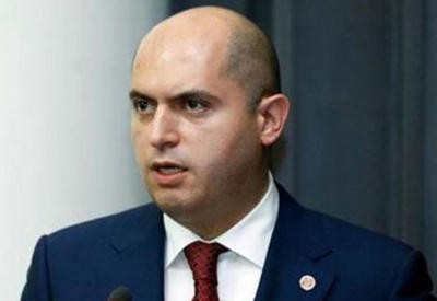 Bakıya gələn erməni deputat: “Mənim anam bakılıdır, tətillərimi burada keçirirdim”