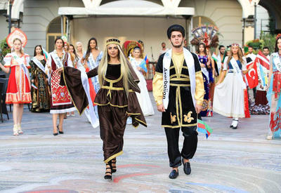 Азербайджанские модели на конкурсе красоты “Miss & Mister Planet - 2017” <span class="color_red">- ФОТО</span>