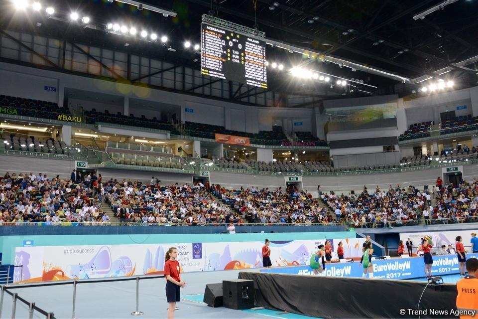 Азербайджанские волейболистки сыграли против сборной Польши