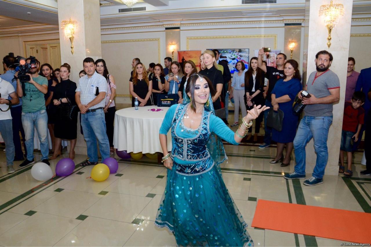 В Баку открылась "Классическая школа йоги"