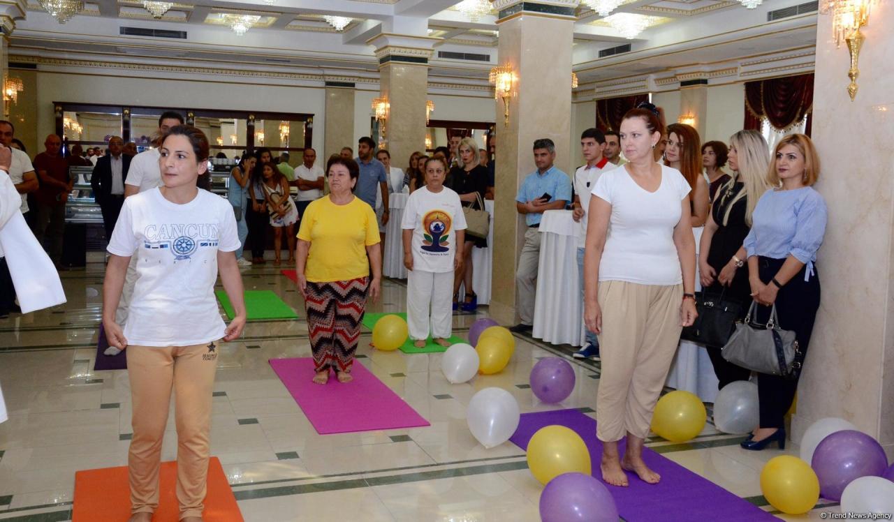 В Баку открылась "Классическая школа йоги"