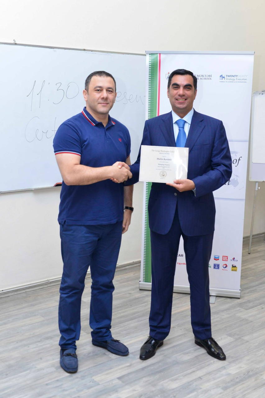 В Бакинской высшей школе нефти прошло вручение сертификатов SPM