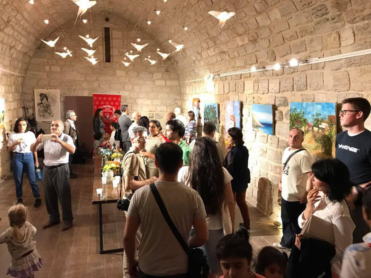 В Баку прошла выставка "Абшерон"