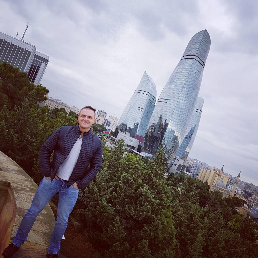 Знаменитый дрессировщик Запашный с восторгом написал в Instagram о Баку
