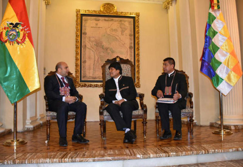 Посол Азербайджана в Аргентине вручил верительные грамоты главе Боливии