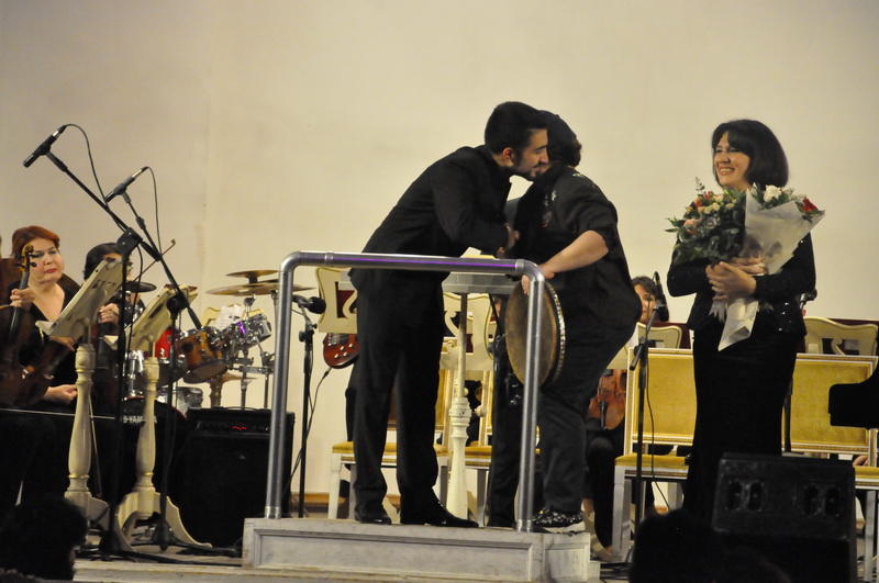 Пикя Ахундова собрала на сцене Филармонии известных исполнителей