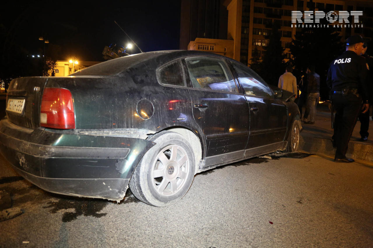 В Баку свидетель аварии совершил ДТП