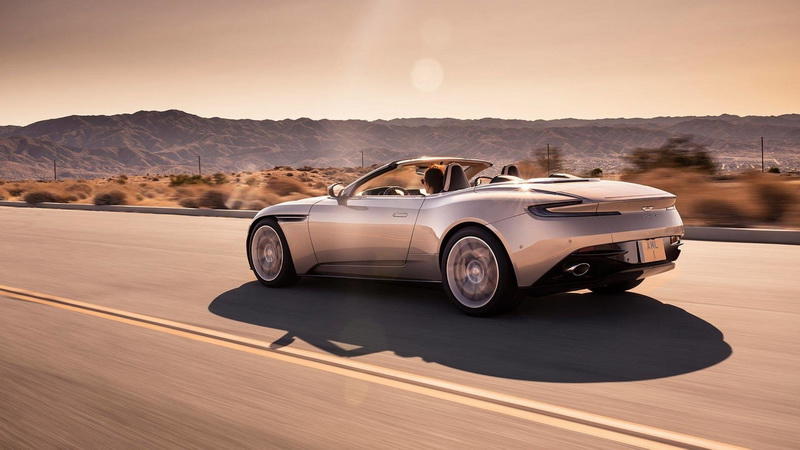 Представлен новейший кабриолет Aston Martin DB11 Volante