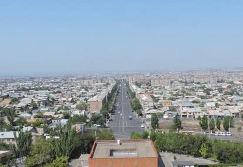 Мэрия Еревана потратит на лифт больше, чем на туризм и охрану памятников