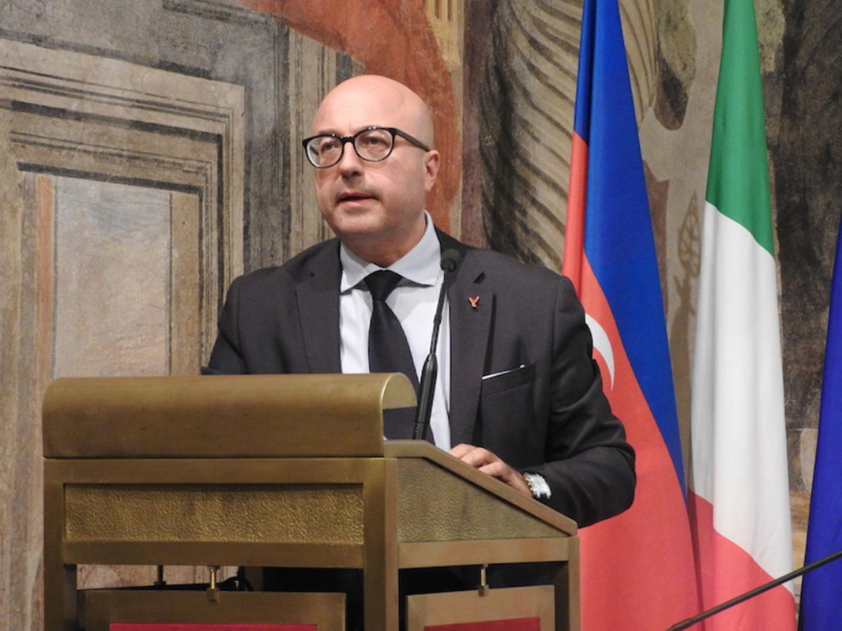 Замглавы МИД Италии сделал заявление по Карабаху
