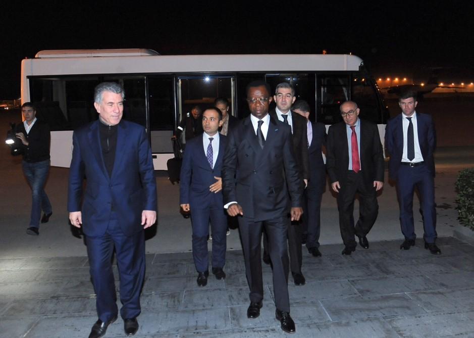 Президент Панафриканского парламента прибыл в Азербайджан