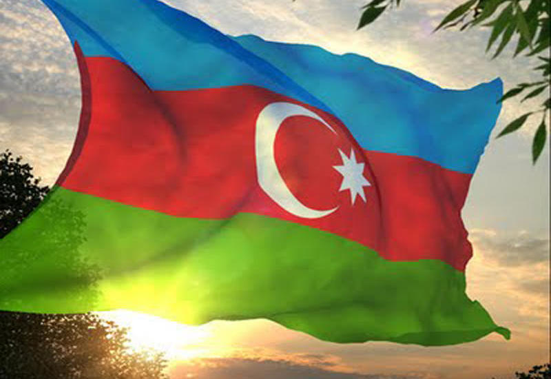 Azərbaycan bayrağına dair ən yaxşı fotoşəkil çəkən şagirdlər mükafatlandırılacaqlar