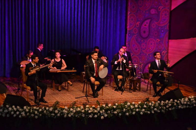 В Центре мугама состоялся великолепный концерт Пярвиза Гасымова