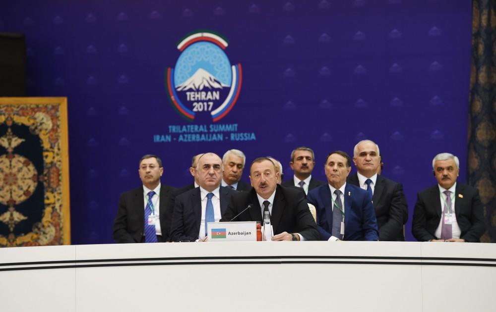 Президент Ильхам Алиев: Трехсторонний формат сотрудничества имеет большое значение для региональной безопасности