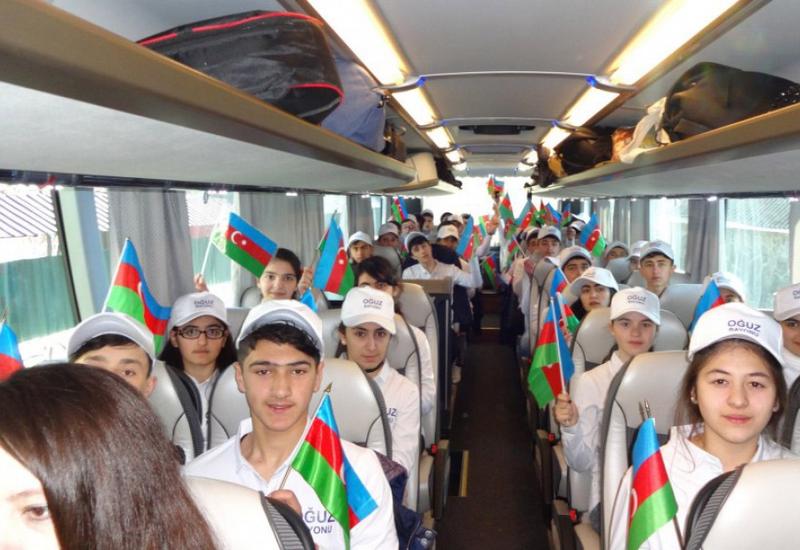 «Узнаем нашу страну»: стартуют просветительские тур-акции школьников в регионы Азербайджана