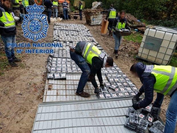 В Испании конфисковали одну из крупнейших партий кокаина