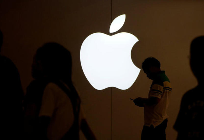 В Лондоне банда на мопедах атаковала фирменный магазин Apple