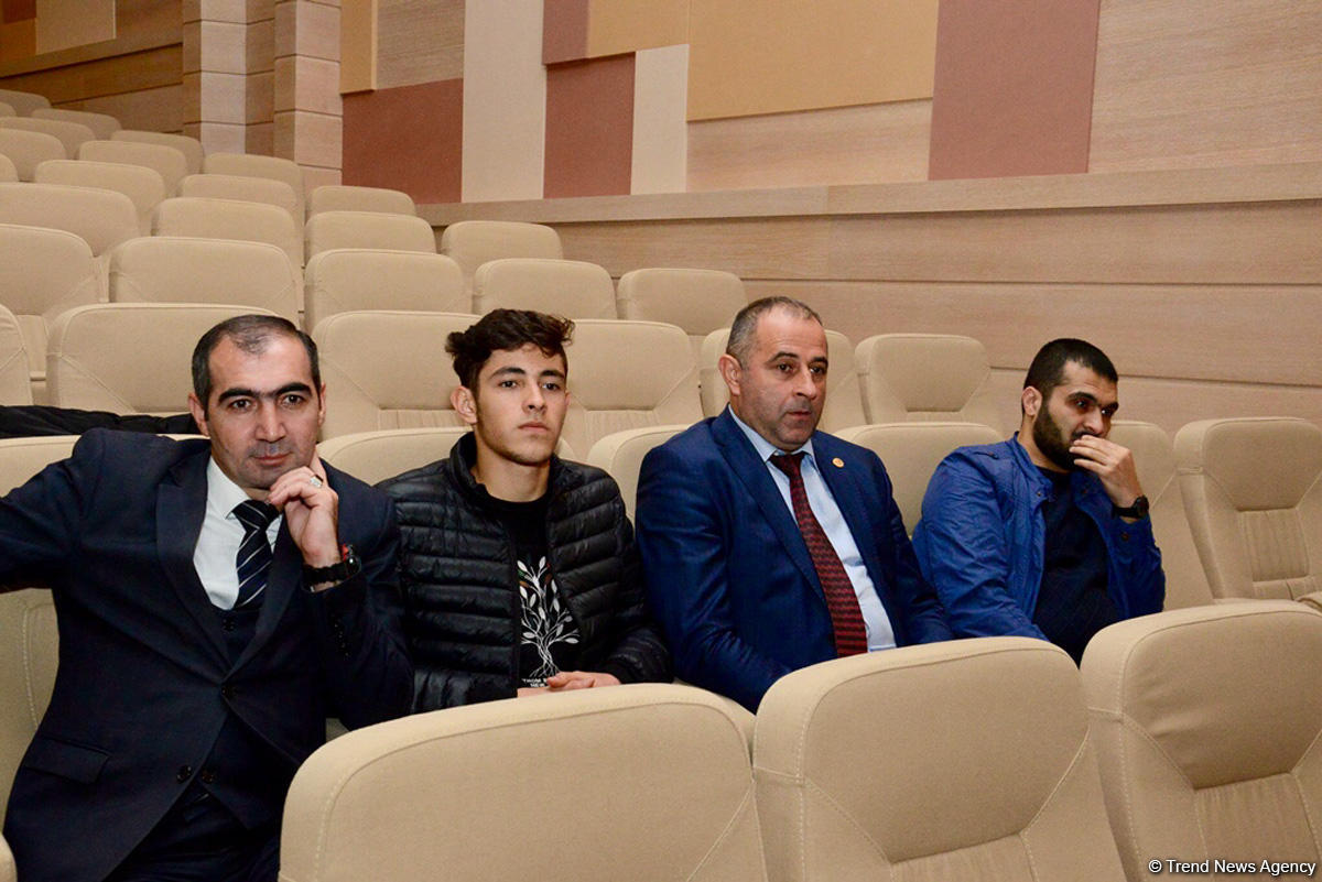 В Баку прошла жеребьевка стадии play-off AZFAR Business League – чемпионат вызвал большой интерес
