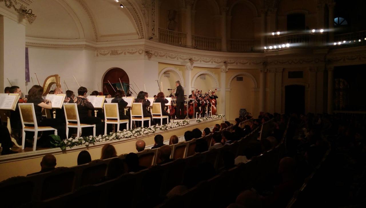 В Филармонии грандиозным концертом отметили юбилей маэстро Рауфа Абдуллаева