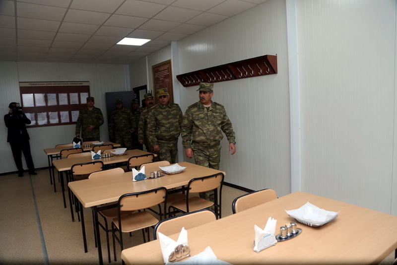 Азербайджанские военные получили новый жилой комплекс