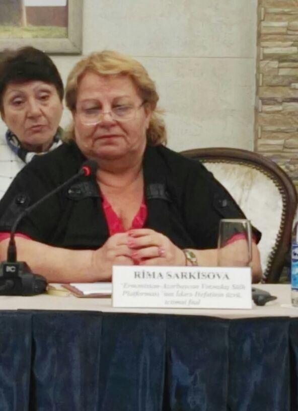 Армянка заплакала в Баку: "Азербайджан - моя родина"